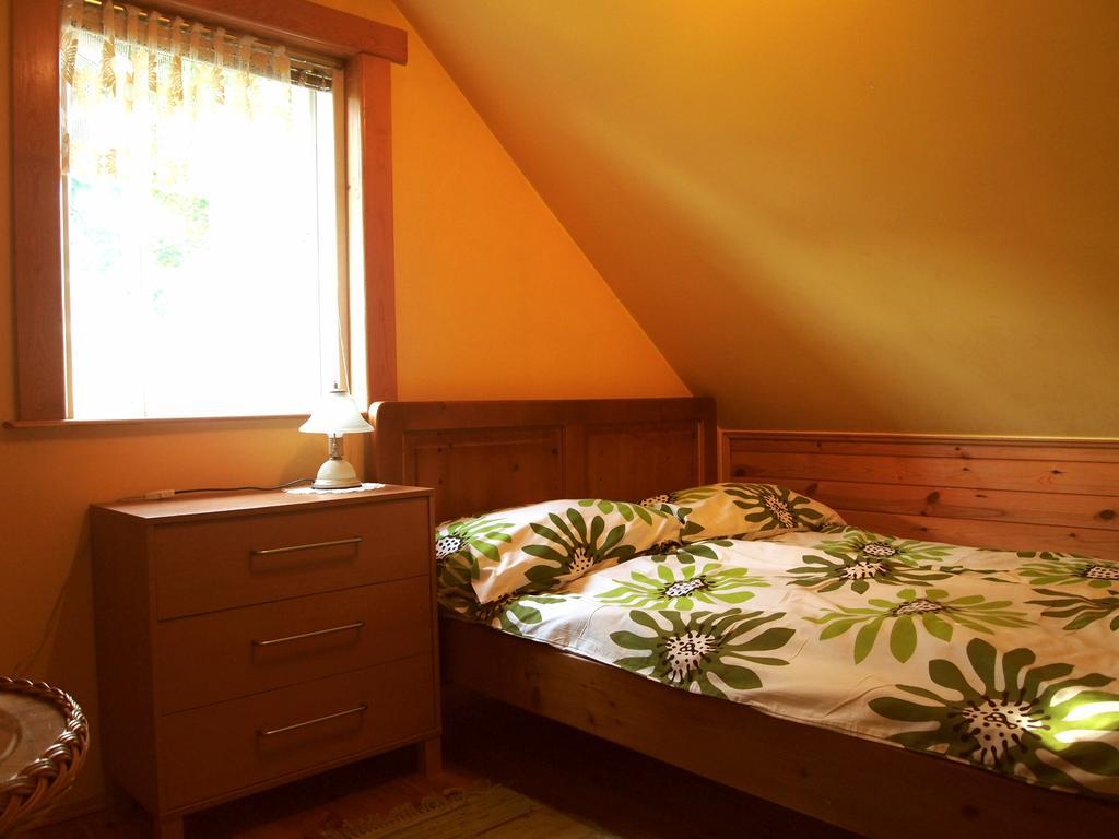 Domek Zapiecek Białowieża Habitación foto