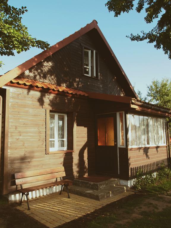 Domek Zapiecek Białowieża Habitación foto
